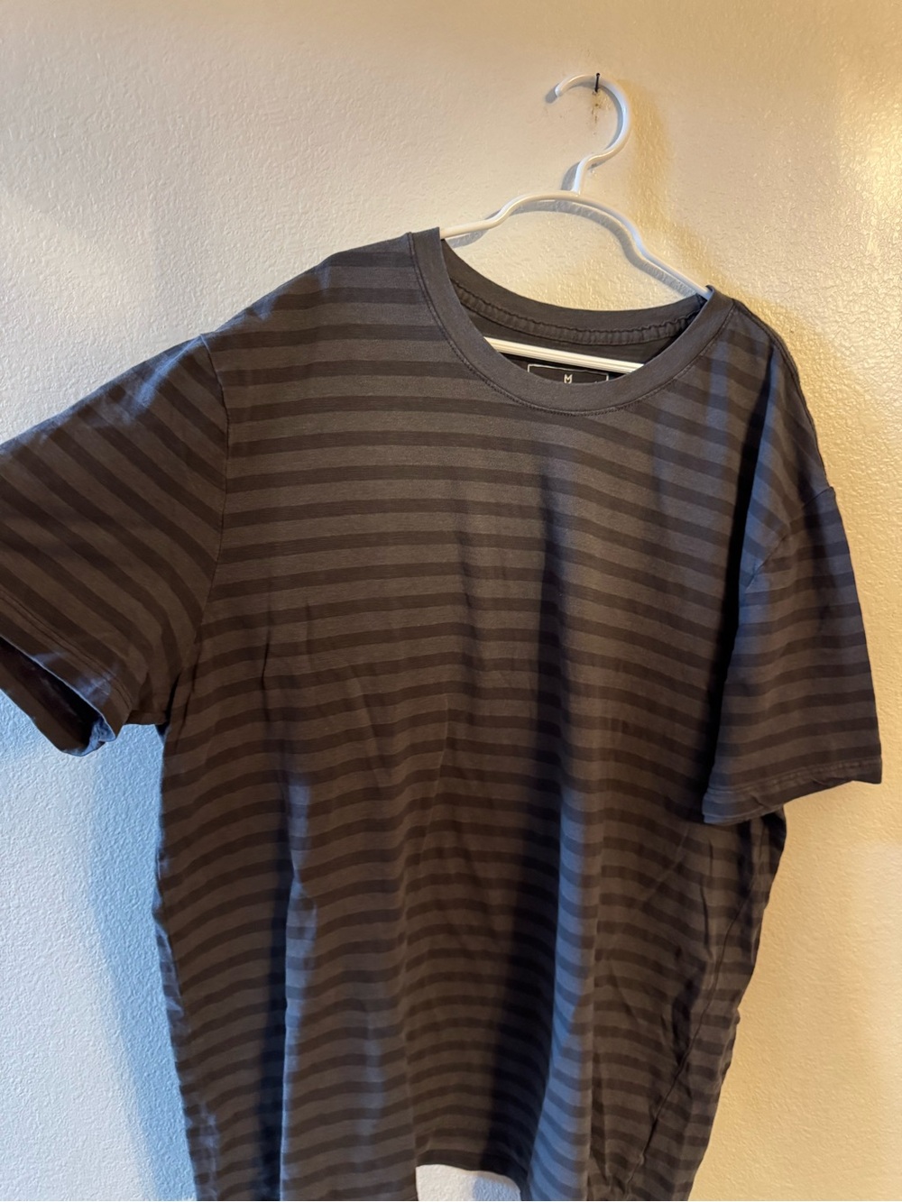 Men's Striped Crewneck T-Shirt - Black/Grey